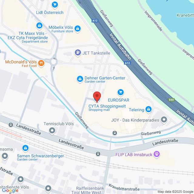 Lehrlingsportal.at Kartenansicht eines Einkaufsviertels in Völs, Österreich, mit Standorten wie dem Einkaufszentrum CYTA, McDonald's und nahegelegenen Straßen wie der Inntalautobahn und dem Gießweg.