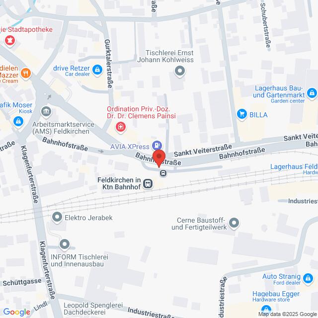Lehrlingsportal.at Karte der Bahnhofstraße in Feldkirchen in Kärnten, Österreich, markiert mit einer Stecknadel. Zu den umliegenden Geschäften zählen Restaurants, Apotheken und Geschäfte. Kreuzungsstraßen und Orientierungspunkte sind sichtbar.