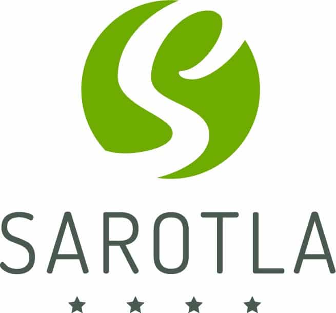 Lehrlingsportal.at Grünes, kreisförmiges Logo mit einem stilisierten weißen „S“ über dem Wort „SAROTLA“ in Grau und fünf schwarzen Sternen, die unter dem Text aufgereiht sind.