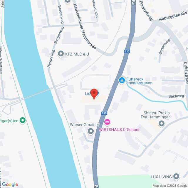 Lehrlingsportal.at Eine Kartenansicht, die einen mit einer roten Stecknadel markierten Standort in der Nähe des Flusses, nahe der Straßen 115 und Neuschloßstraße zeigt, mit Beschriftung der umliegenden Geschäfte und Sehenswürdigkeiten.