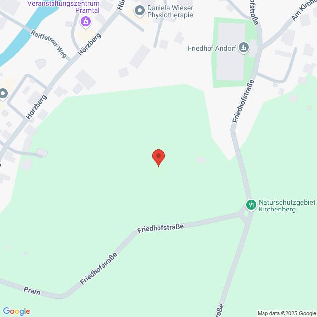 Lehrlingsportal.at Eine Karte mit der Friedhofstraße im österreichischen Andorf im Zentrum, die nahe gelegene Sehenswürdigkeiten wie eine Physiotherapieklinik und ein Naturschutzgebiet zeigt.