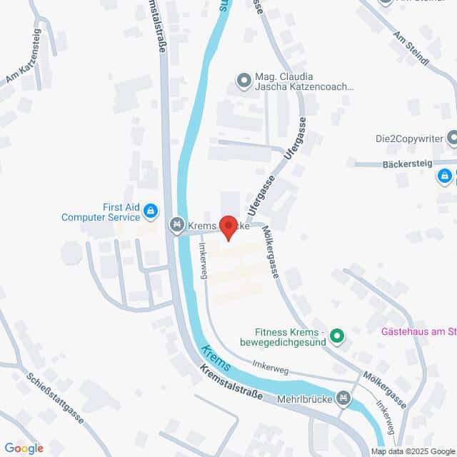 Lehrlingsportal.at Die Karte zeigt einen Abschnitt von Krems, Österreich, mit Straßen, einem Fluss und mehreren beschrifteten Geschäften, darunter ein Fitnesscenter und ein Erste-Hilfe-Computerservice. Ein roter Standortmarker befindet sich in der Mitte.