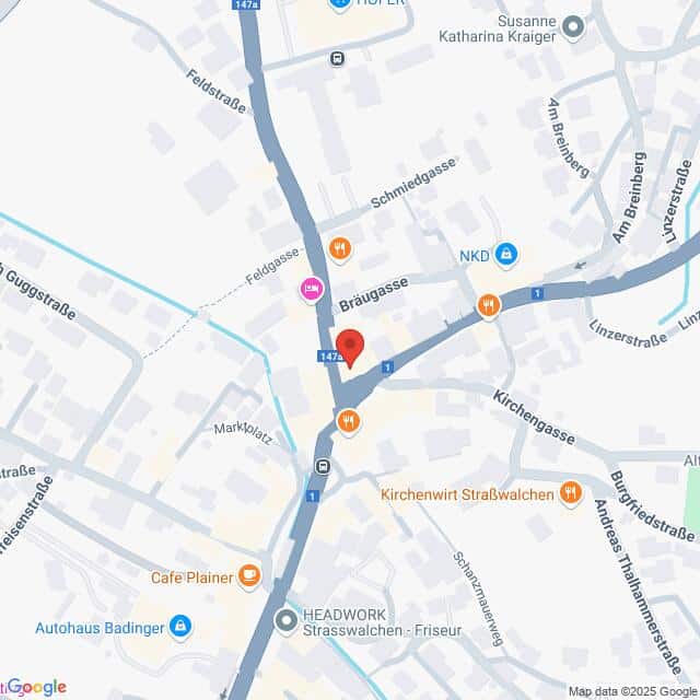 Lehrlingsportal.at Eine digitale Karte, die einen Ausschnitt von Straßwalchen, Österreich, zeigt, mit Straßen, Unternehmen und Sehenswürdigkeiten, die durch Symbole und Beschriftungen gekennzeichnet sind.