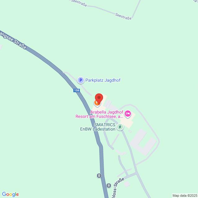 Lehrlingsportal.at Die Karte zeigt die Lage des Arabella Jagdhof Resorts am Fuschlsee, in der Nähe des Parkplatzes Jagdhof und der SMATRICS EnBW Ladestation, durchschnitten von der Straße 158.