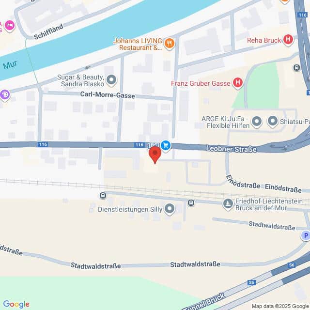 Lehrlingsportal.at Karte der Kreuzung Leobner Straße und Friedhofstraße in Bruck an der Mur, Österreich, mit Beschriftung verschiedener Geschäfte und Sehenswürdigkeiten.