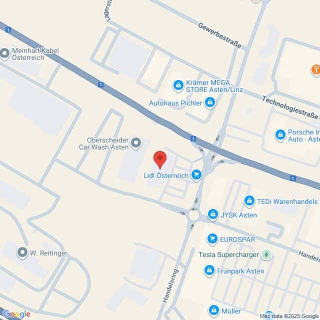 Lehrlingsportal.at Karte mit der Lage von Lidl Österreich in Asten, Österreich, mit Beschriftung der umliegenden Geschäfte und Straßen, einschließlich JYSK Asten und Tesla Supercharger.