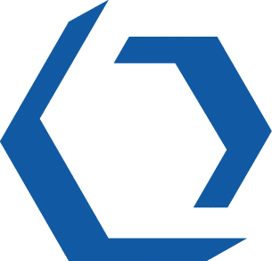 Lehrlingsportal.at Eine blaue sechseckige geometrische Form mit einem offenen Abschnitt auf der rechten Seite vor einem hellgrauen Hintergrund.