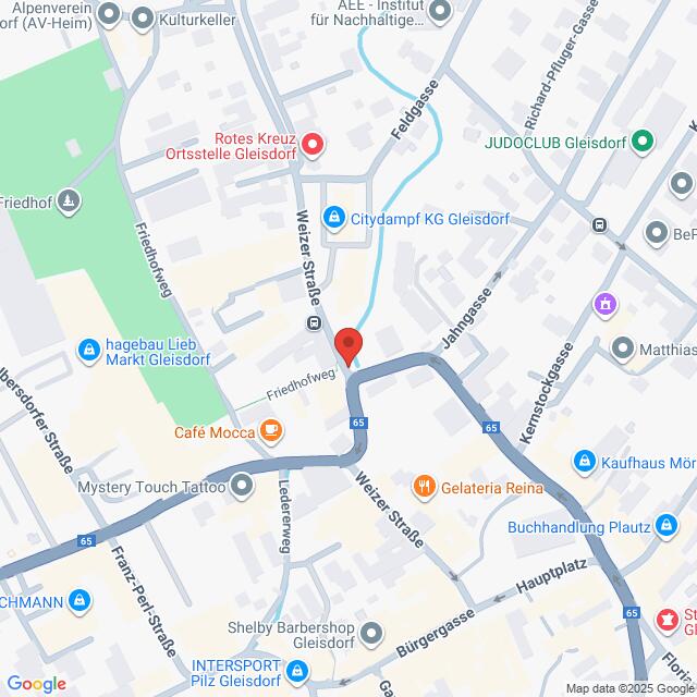 Lehrlingsportal.at Eine Karte, die die Kreuzung von Weizer Straße und Friedhofweg in Gleisdorf, Österreich, zeigt, mit Beschriftung der nahegelegenen Geschäfte und Wahrzeichen.