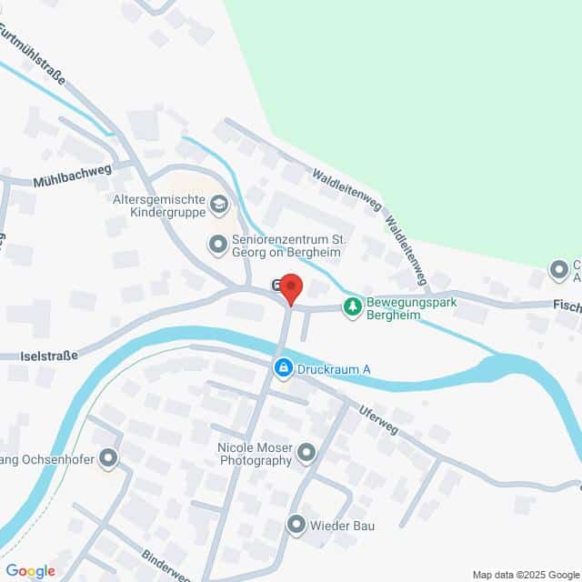 Lehrlingsportal.at Eine Karte mit Straßen, Gebäuden und Sehenswürdigkeiten in der Nähe der Iselstraße in Bergheim, einschließlich Seniorenzentrum St. Georg und Bewegungspark Bergheim. Ein roter Standortmarker ist auf der Karte zentriert.