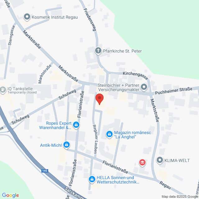 Lehrlingsportal.at Eine digitale Straßenkarte, die einen Abschnitt von Regau, Österreich, mit beschrifteten Straßen, Geschäften und Sehenswürdigkeiten, einschließlich Floriansstraße und Marktstraße, zeigt.