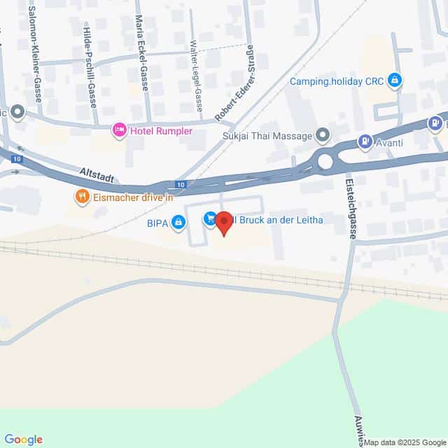 Lehrlingsportal.at Karte eines zentralen Bereichs in Bruck an der Leitha, Österreich, mit Hervorhebung lokaler Geschäfte und Straßen wie Altstadt und Eisenstadtgasse.