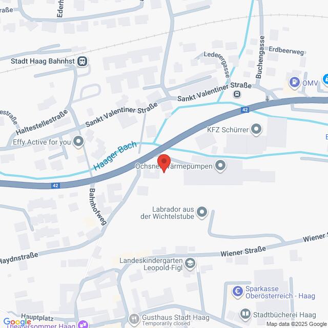 Lehrlingsportal.at Eine digitale Karte zeigt Straßen und Geschäfte in Haag, Österreich, mit einer roten Standortmarkierung für Ochsner Wärmepumpen in der Nähe der Sankt Valentiner Straße und des Bahnwegs.