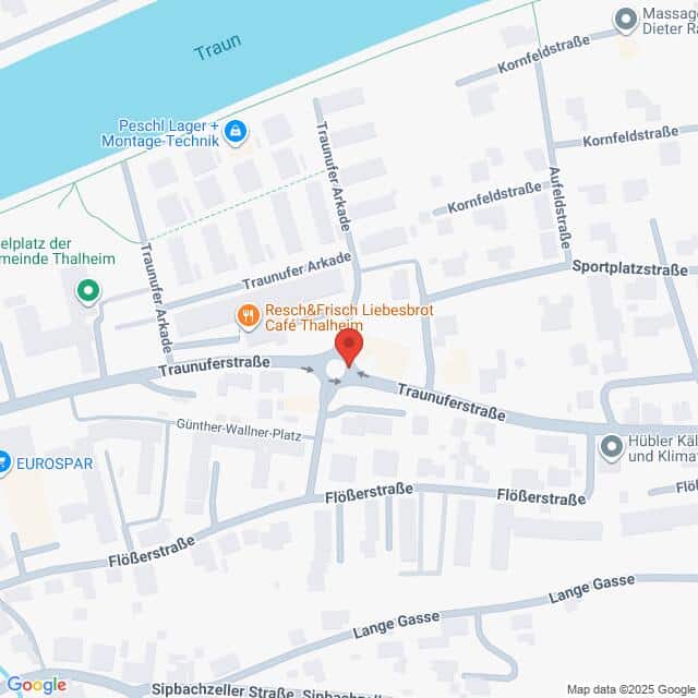 Lehrlingsportal.at Karte mit Straßen und Orten in Thalheim, Österreich, mit einer Markierung an der Kreuzung von Traunuferstraße und Flößstraße in der Nähe des Café Thalheim und des Flusses Traun.