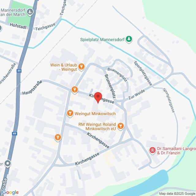 Lehrlingsportal.at Kartenansicht von Mannersdorf an der March, Österreich, mit Hervorhebung von Orten wie dem Weingut Minkowitsch und der Kirchengasse, mit Beschriftung der nahe gelegenen Straßen und Wahrzeichen.