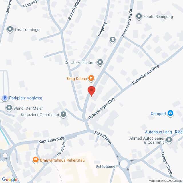 Lehrlingsportal.at Eine Karte, die die Kreuzung von Rabenberger Weg und Kapuzinerberg in Laufen, Deutschland, mit nahegelegenen Geschäften und Sehenswürdigkeiten markiert.