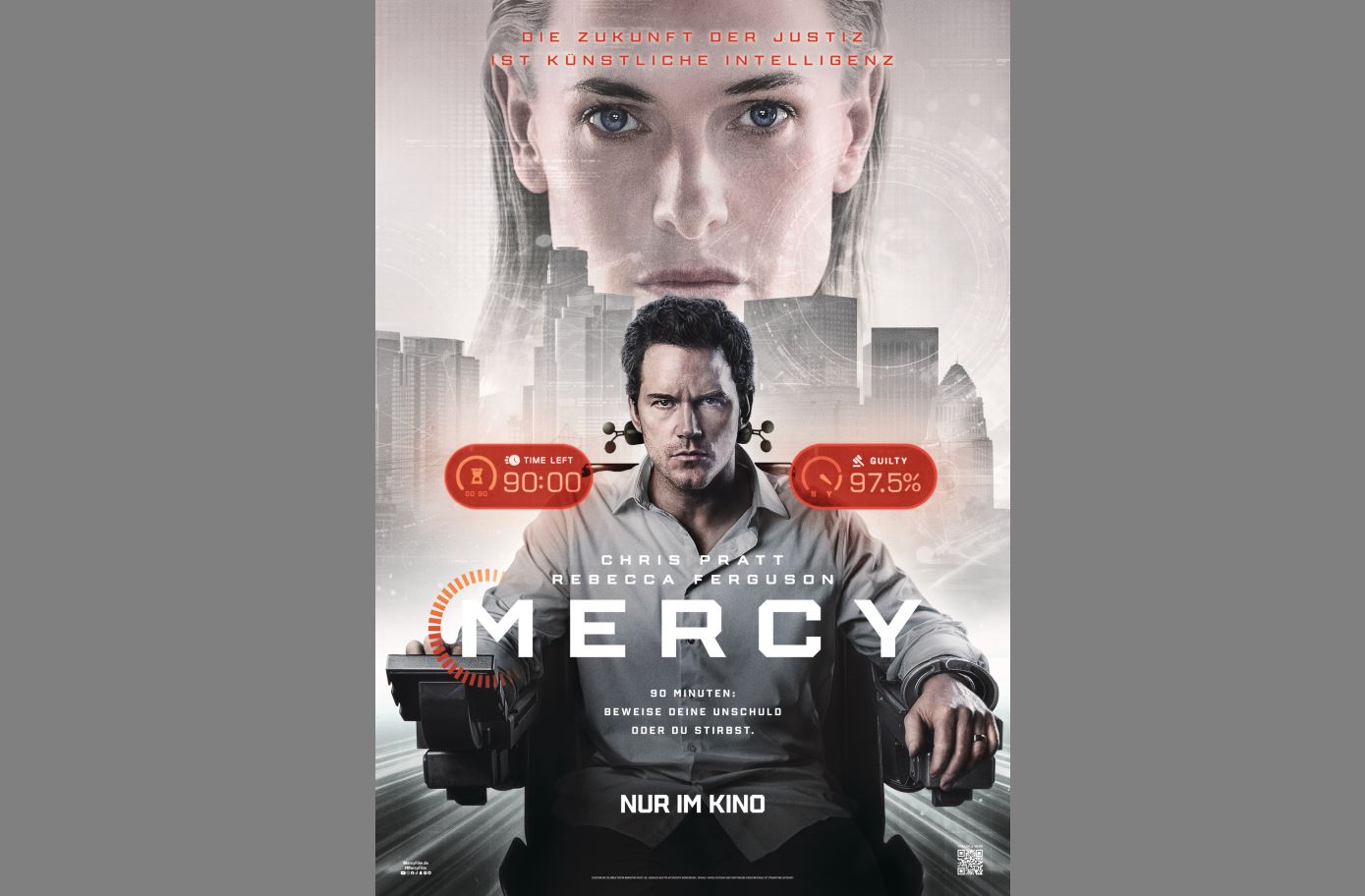 Lehrlingsportal.at Ein Mann im Anzug sitzt in einem Stuhl mit Fesseln, im Hintergrund eine futuristische Stadtlandschaft und ein großes Frauengesicht; digitale Grafiken und deutscher Text werden überlagert.