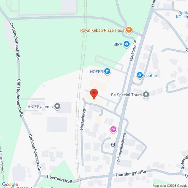 Lehrlingsportal.at Eine Karte, die einen mit einer roten Stecknadel markierten Standort in der Nähe von Haslacherweg und Schmittlacheweg zeigt, mit Beschriftung der nahe gelegenen Geschäfte und Straßen.