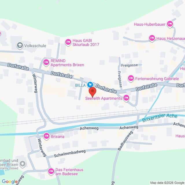 Lehrlingsportal.at Karte der Dorfstraße und der umliegenden Straßen im Raum Brixen, mit verschiedenen Wohnanlagen, Sehenswürdigkeiten und einem Supermarkt.