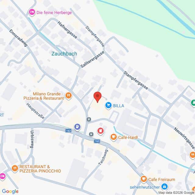 Lehrlingsportal.at Eine Karte, auf der ein zentraler Ort in einer Stadt mit nahe gelegenen Restaurants, einem Supermarkt und den Hauptstraßen eingezeichnet ist. Eine rote Markierung weist auf einen bestimmten Punkt hin.