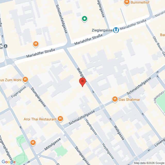 Lehrlingsportal.at Karte, die einen Ausschnitt von Wien, Österreich, zeigt, mit dem Kreuzungsbereich von Webgasse und Mariahilfer Straße im Mittelpunkt; darauf sind Restaurants in der Nähe sowie Symbole für öffentliche Verkehrsmittel zu sehen.