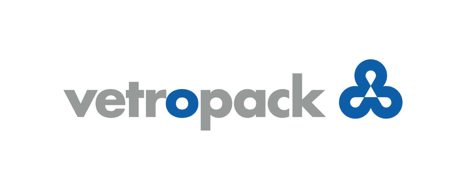 Lehrlingsportal.at Das Vetropack-Logo mit grauem Text in Kleinbuchstaben und einem blauen, abstrakten Symbol auf der rechten Seite, das aus drei miteinander verbundenen Schleifen besteht, die eine dreieckige Form bilden.