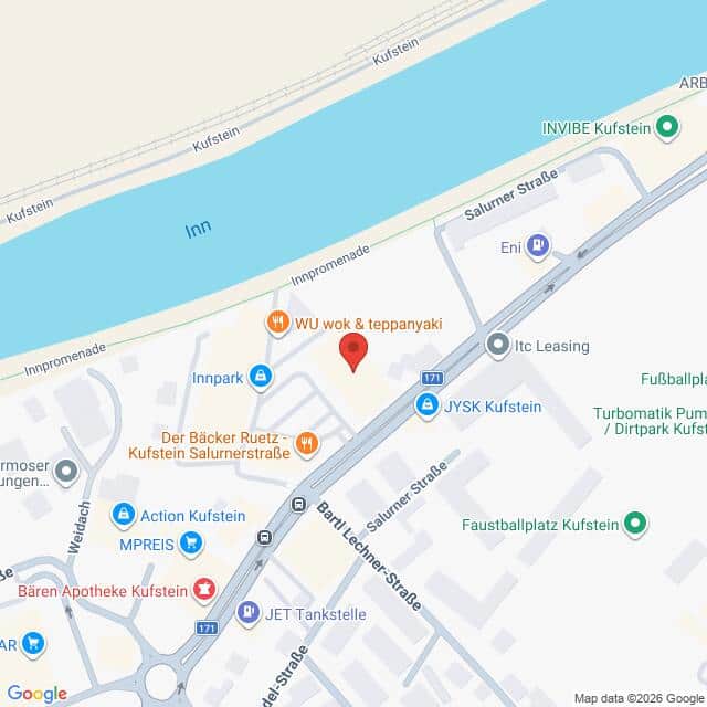 Lehrlingsportal.at Google Maps-Ansicht der Gegend um die Salurner Straße in Kufstein mit einer roten Standortmarkierung und Geschäften in der Nähe.