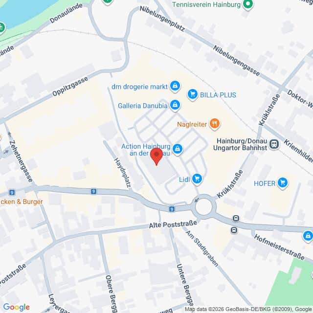 Lehrlingsportal.at Digitale Karte mit einem roten Standort-Pin in Hainburg an der Donau, Österreich, im Mittelpunkt, umgeben von Straßennamen und Symbolen für Geschäfte.