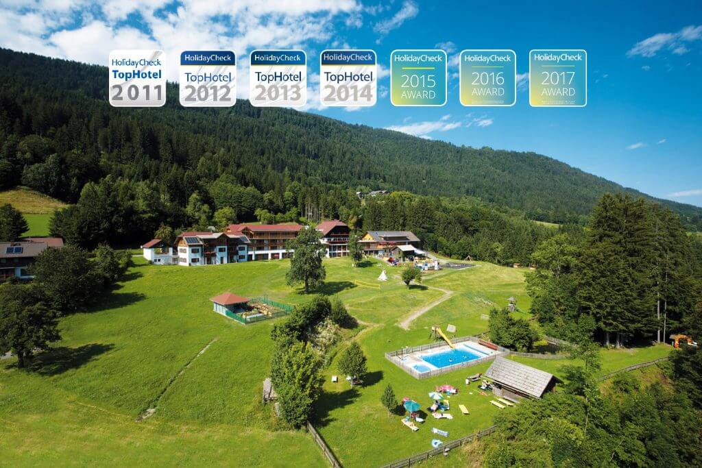 Lehrbetrieb Kinderhotel Ramsi Aussenansicht Luftbild Hotelanlage Pool Garten Wald Berg